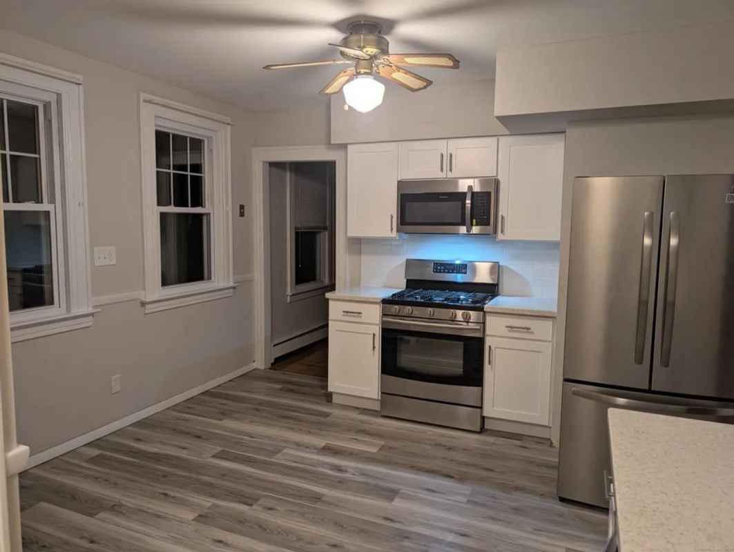 85 Morris St - Photo 4 of 28