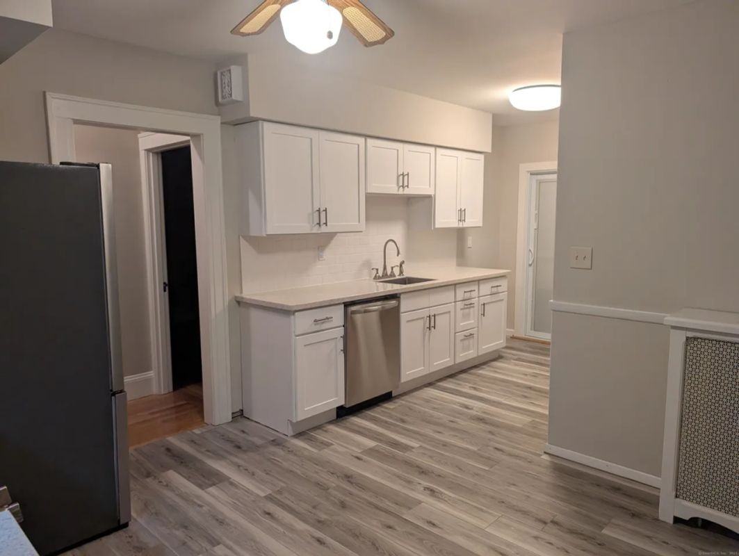 85 Morris St - Photo 7 of 28