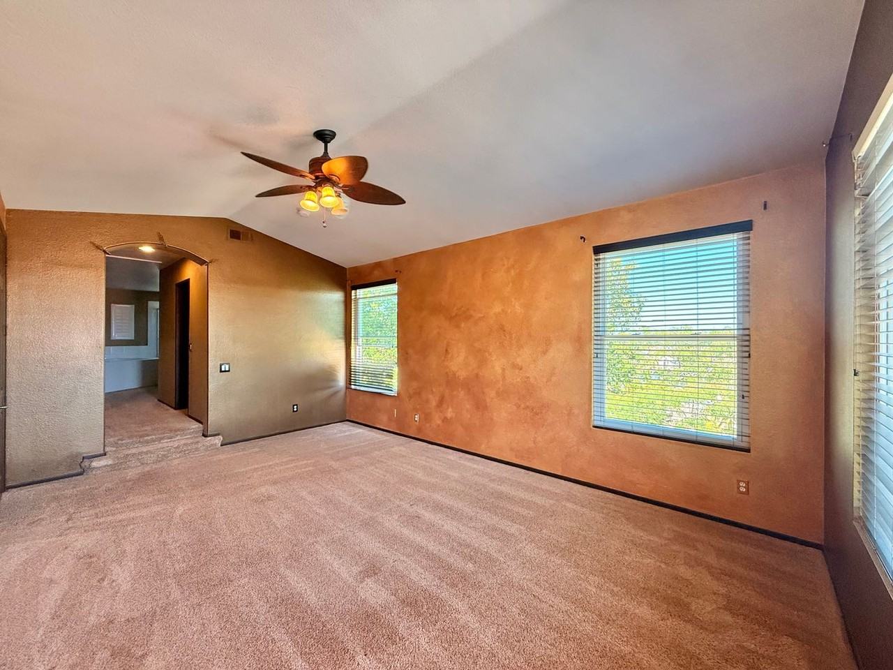 12010 Avonette Ct - Photo 7 of 19