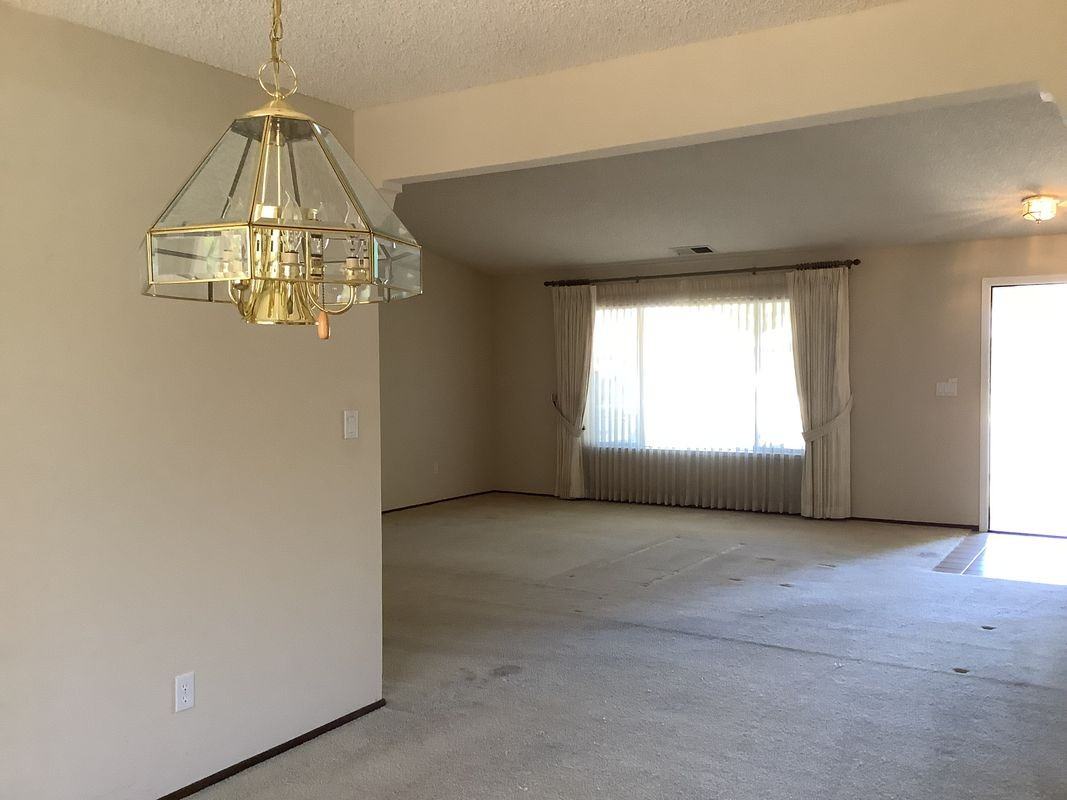 4260 Diablo View Ct - Photo 3 of 3