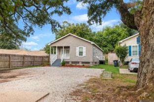 111 West Dr - Photo 1 of 1