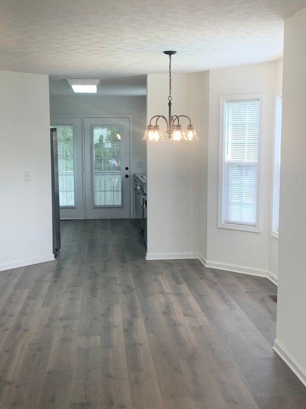 6 Cross Field Dr - Photo 4 of 21