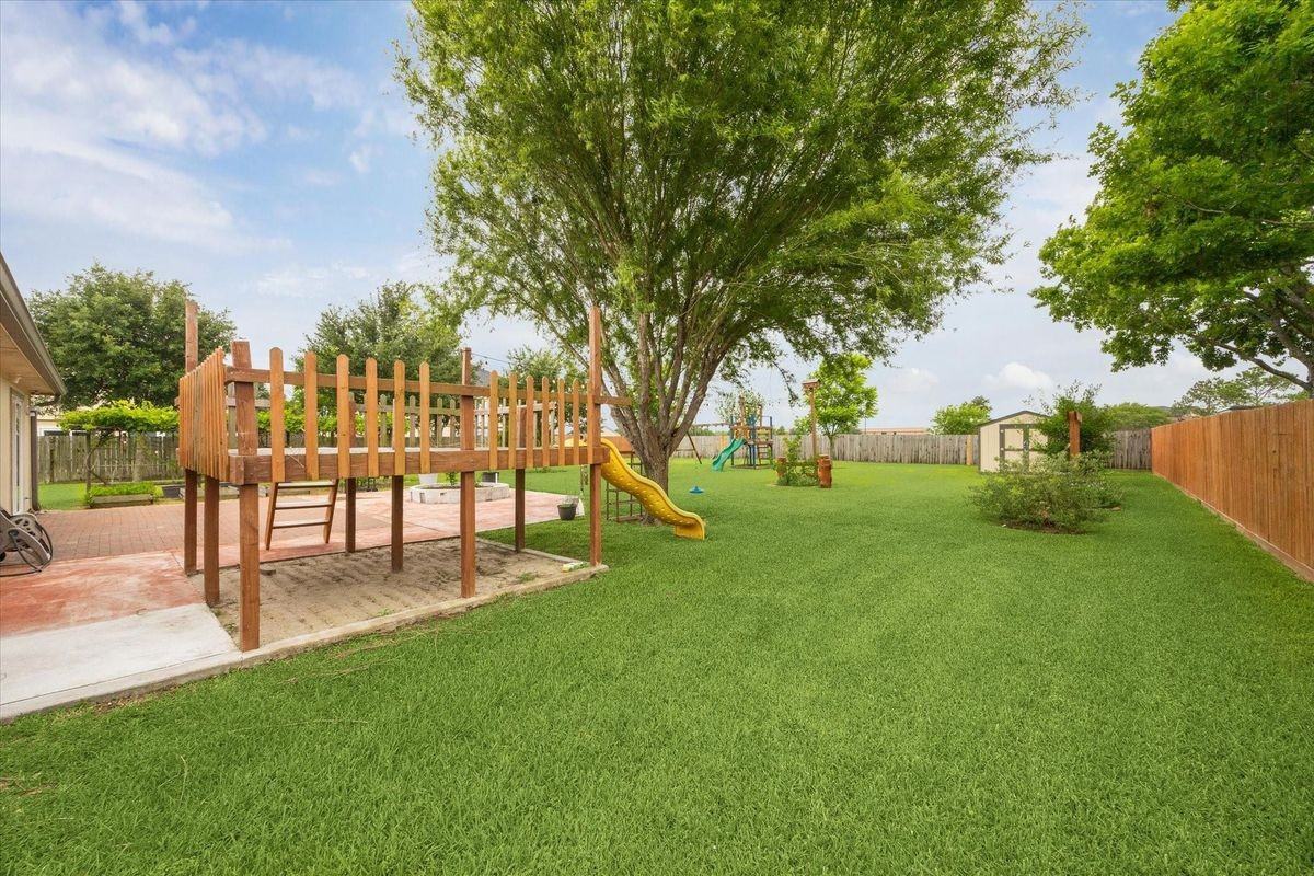 3402 Fox Ct - Photo 4 of 4