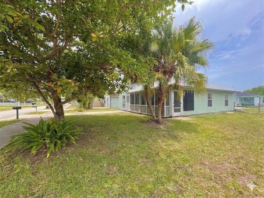 5359 Se Dell St - Photo 2 of 16