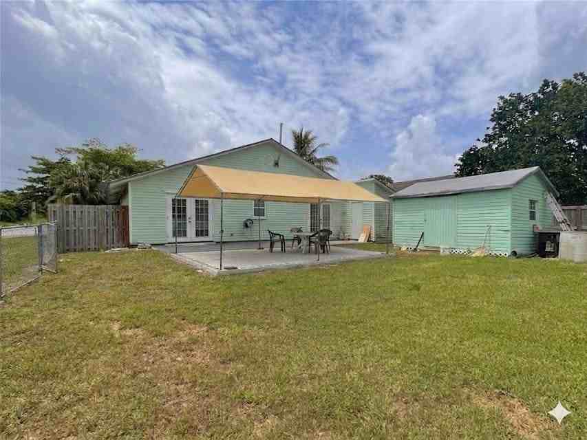 5359 Se Dell St - Photo 3 of 16