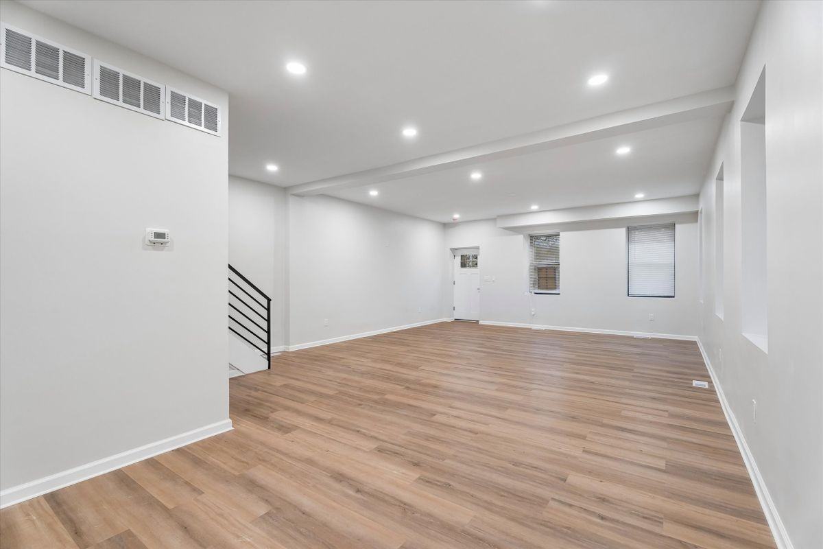 4359 Fleming St - Photo 2 of 28
