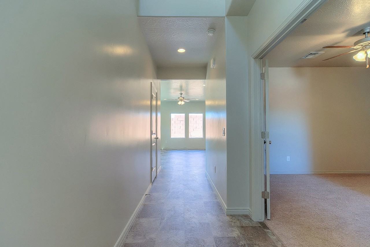 325 N Red Stone Rd #221 - Photo 7 of 44