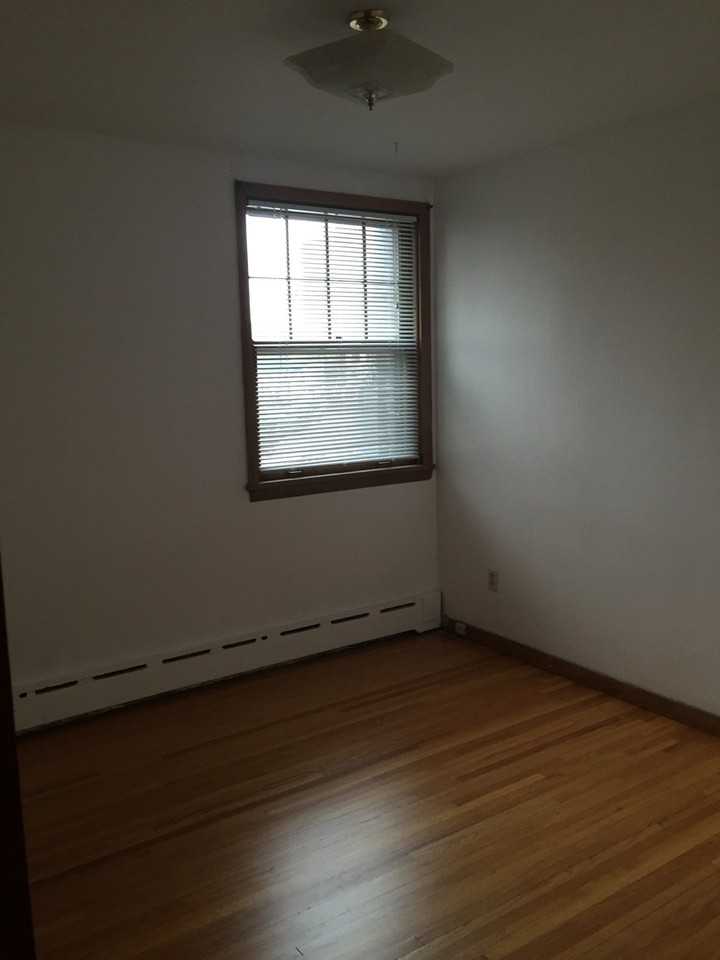 Ridgewood - Photo 6 of 10