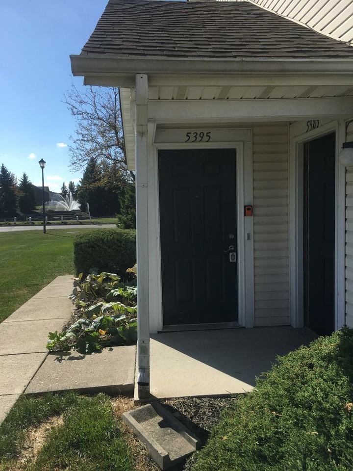5395 Cypress Chase - Photo 2 of 17