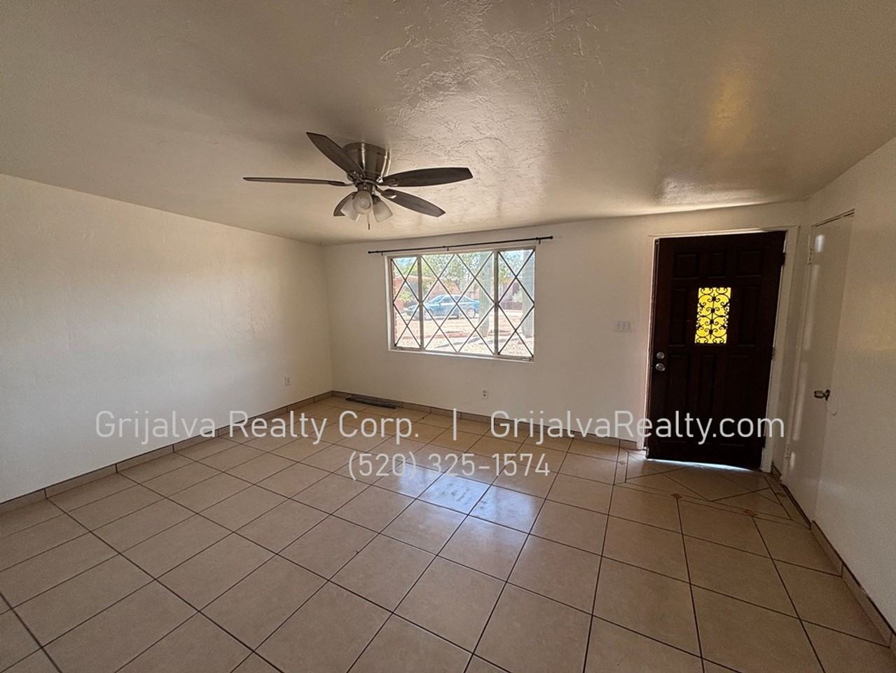 2116 W Calle Fortunado - Photo 2 of 21
