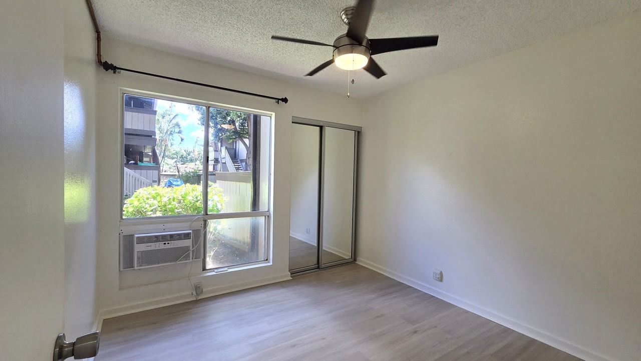 91-1060 Puamaeole St #12C - Photo 6 of 13