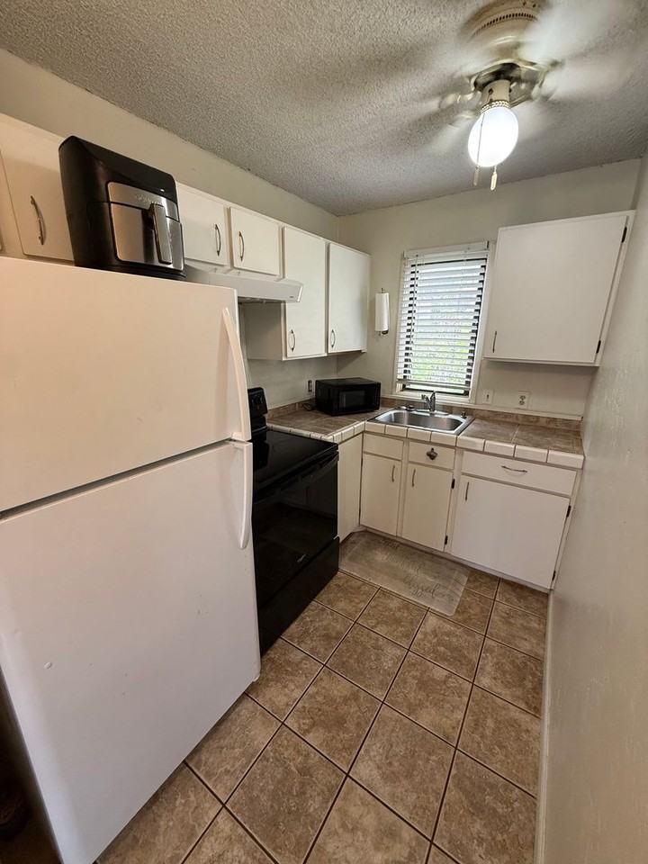76-6246 Alii Dr #262 - Photo 6 of 7