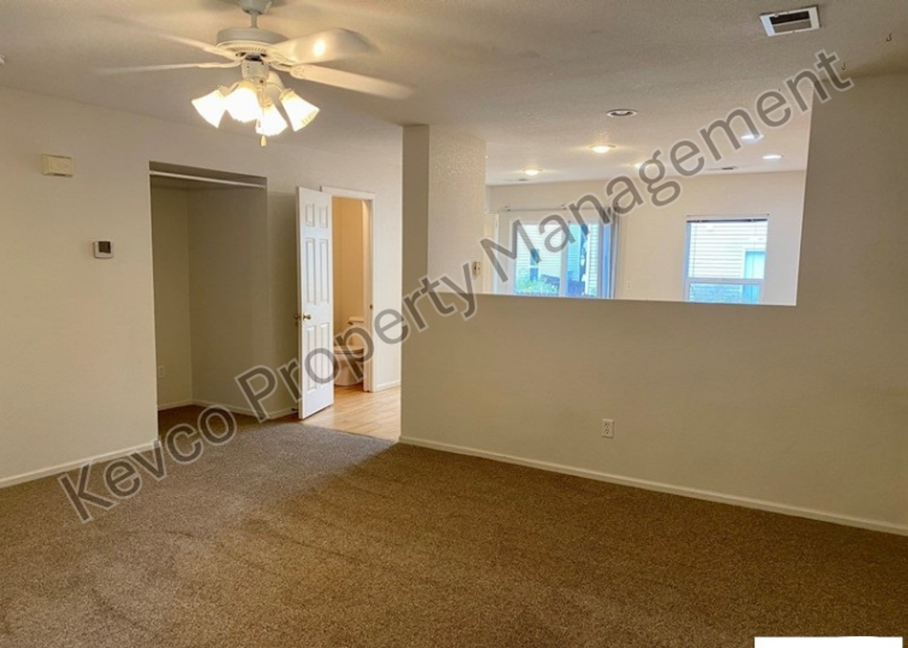3433 Bale Dr - Photo 3 of 21