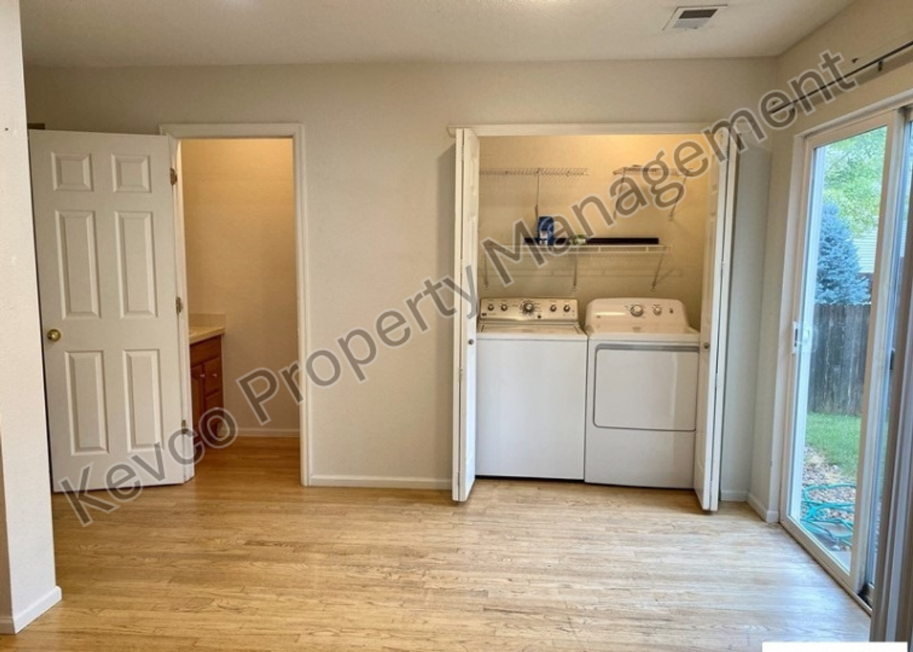 3433 Bale Dr - Photo 5 of 21