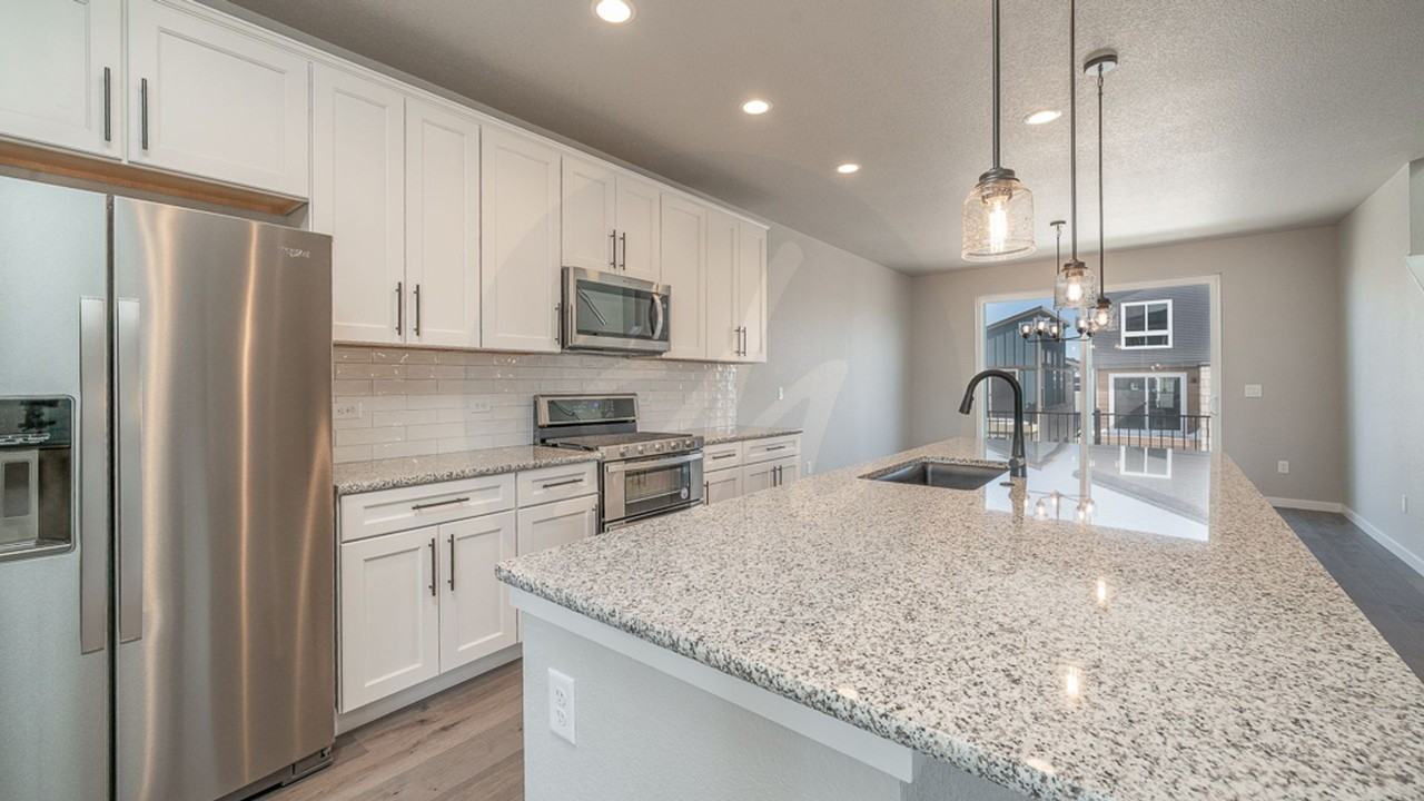 8737 Zeal Ct - Photo 6 of 18