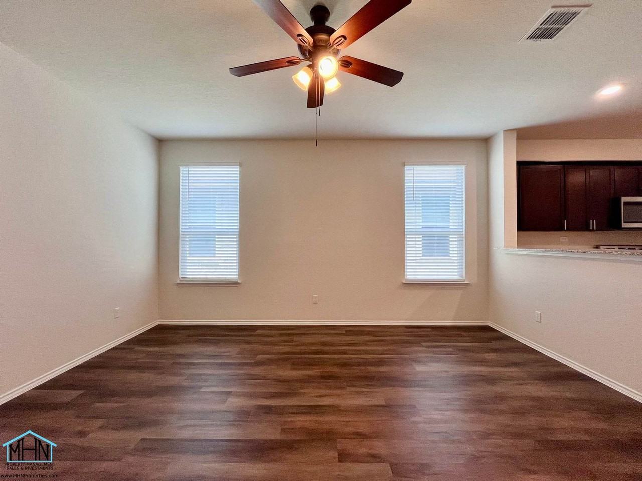 4105 Paddock Trl - Photo 4 of 24