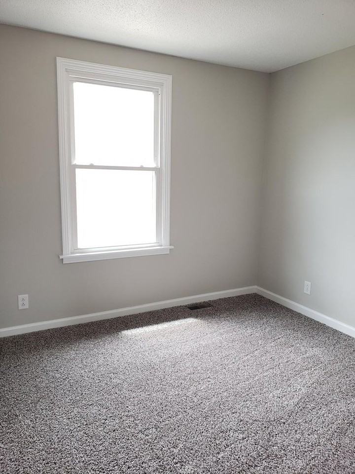 610 Commerce St ##21 - Photo 6 of 12