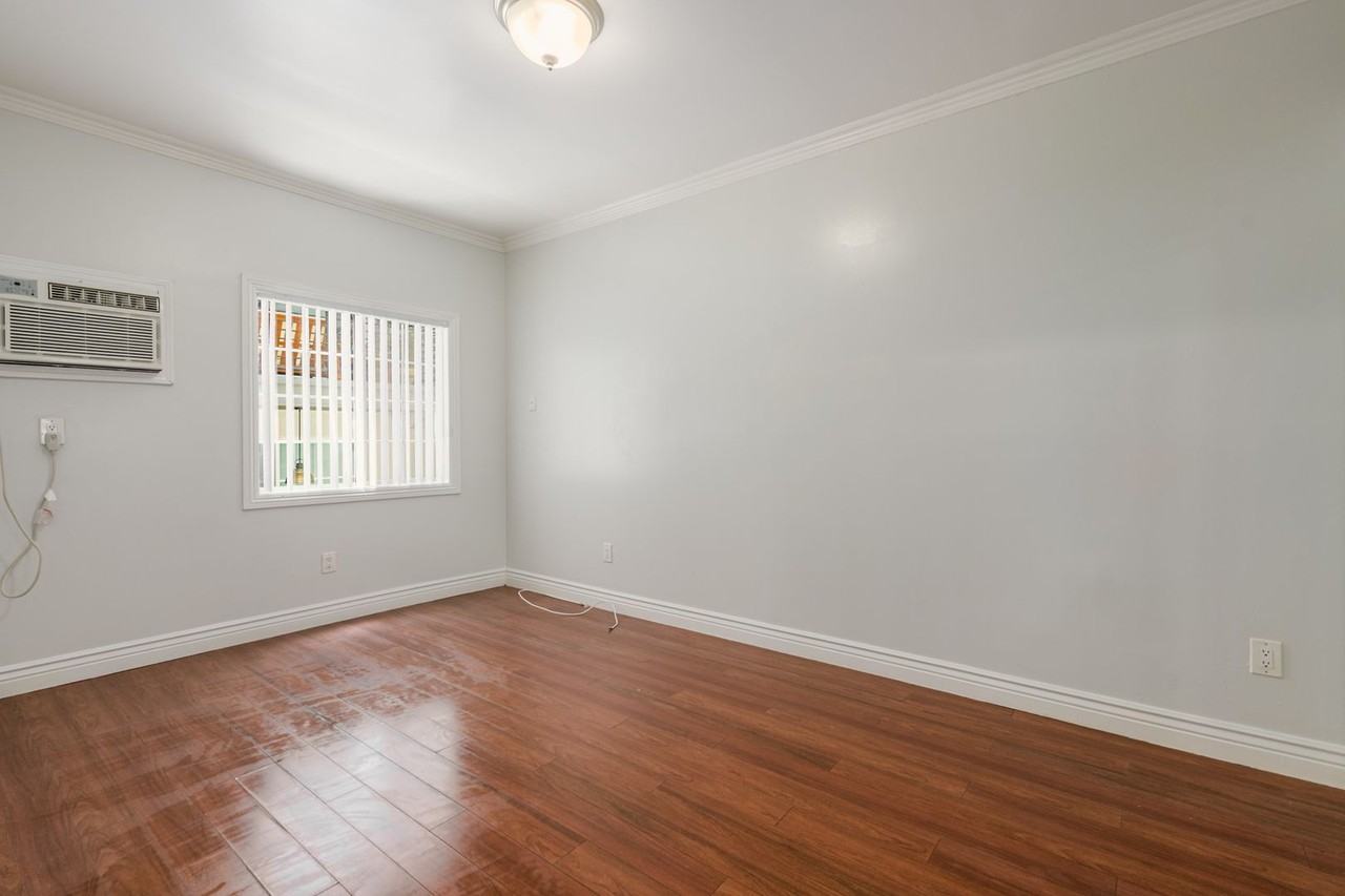 MC Bronson Properties LLC - Photo 7 of 35