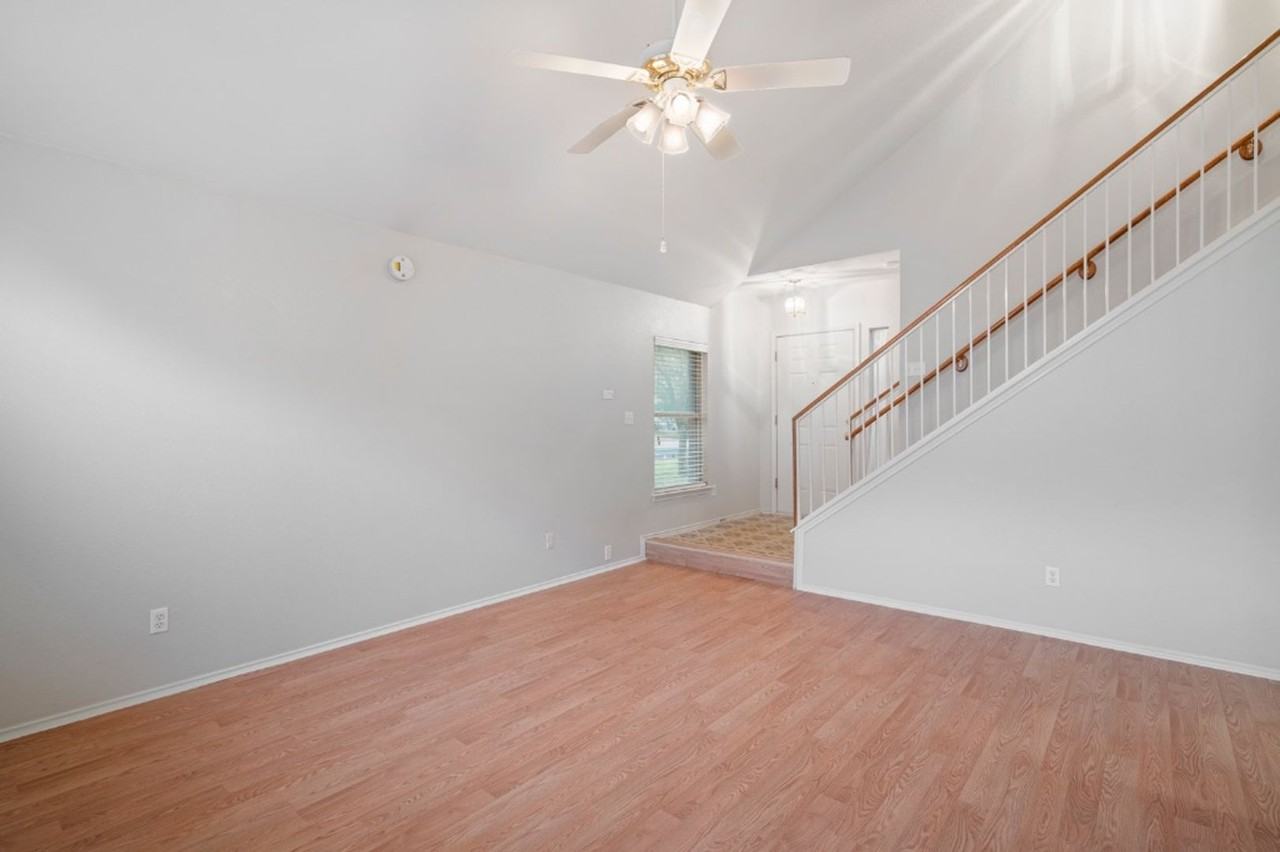 1401 Thibodeaux Dr - Photo 6 of 27