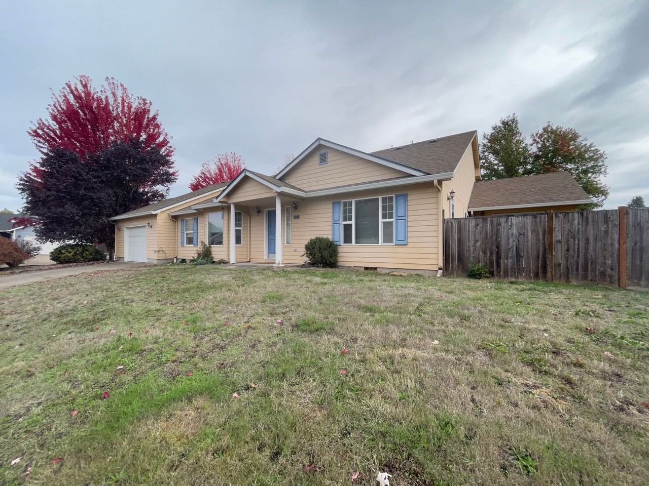 3395 Paula Ct - Photo 2 of 21
