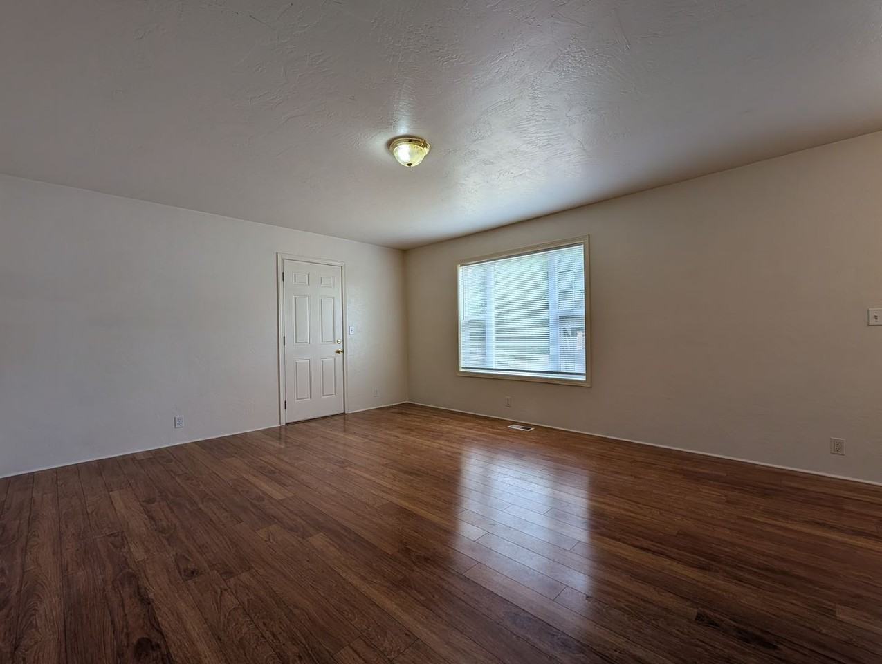 3395 Paula Ct - Photo 3 of 21