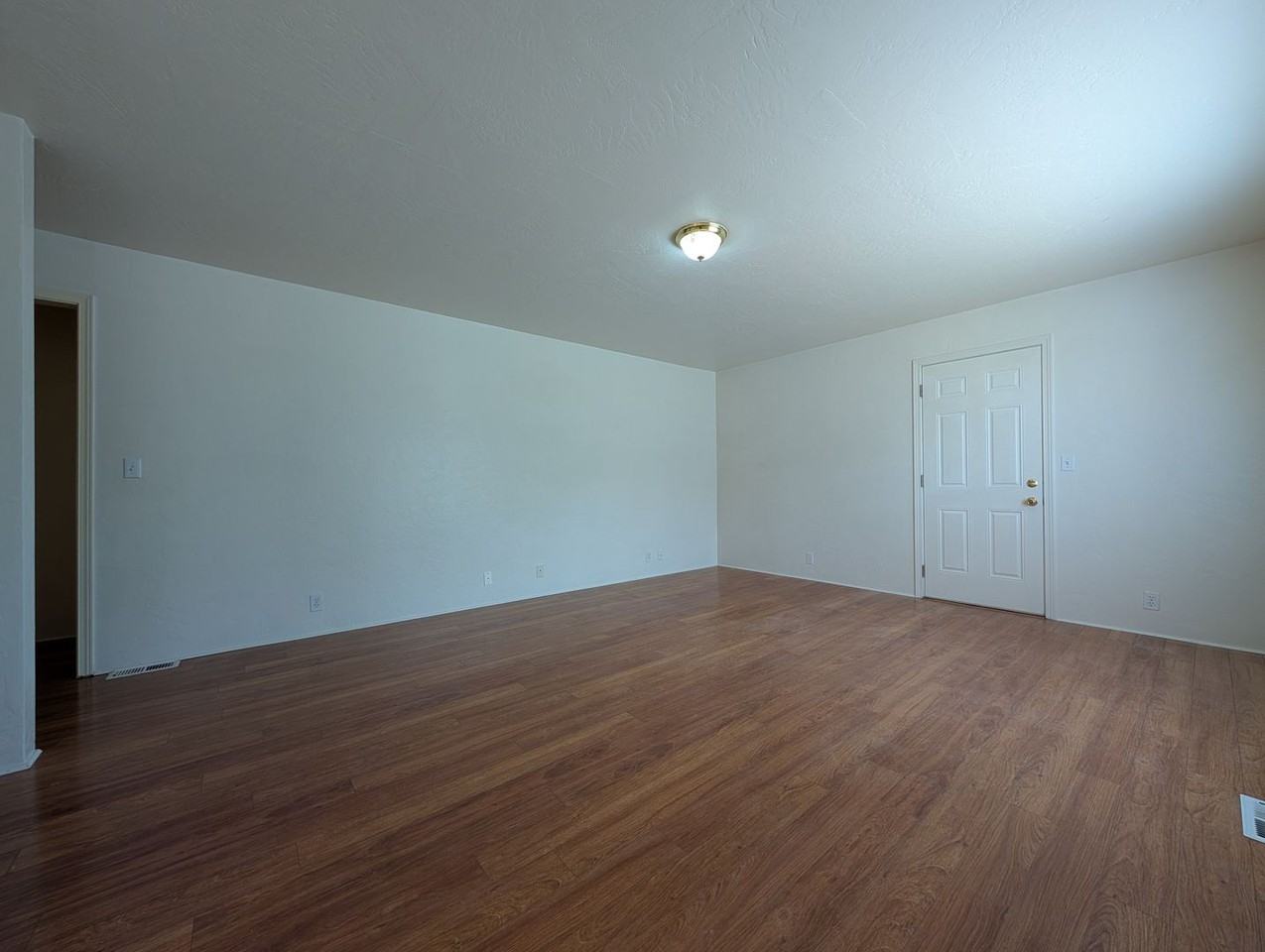 3395 Paula Ct - Photo 6 of 21