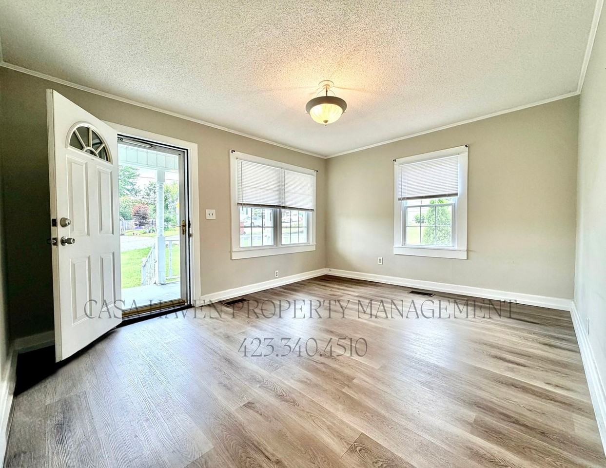 320 Clark St - Photo 2 of 16