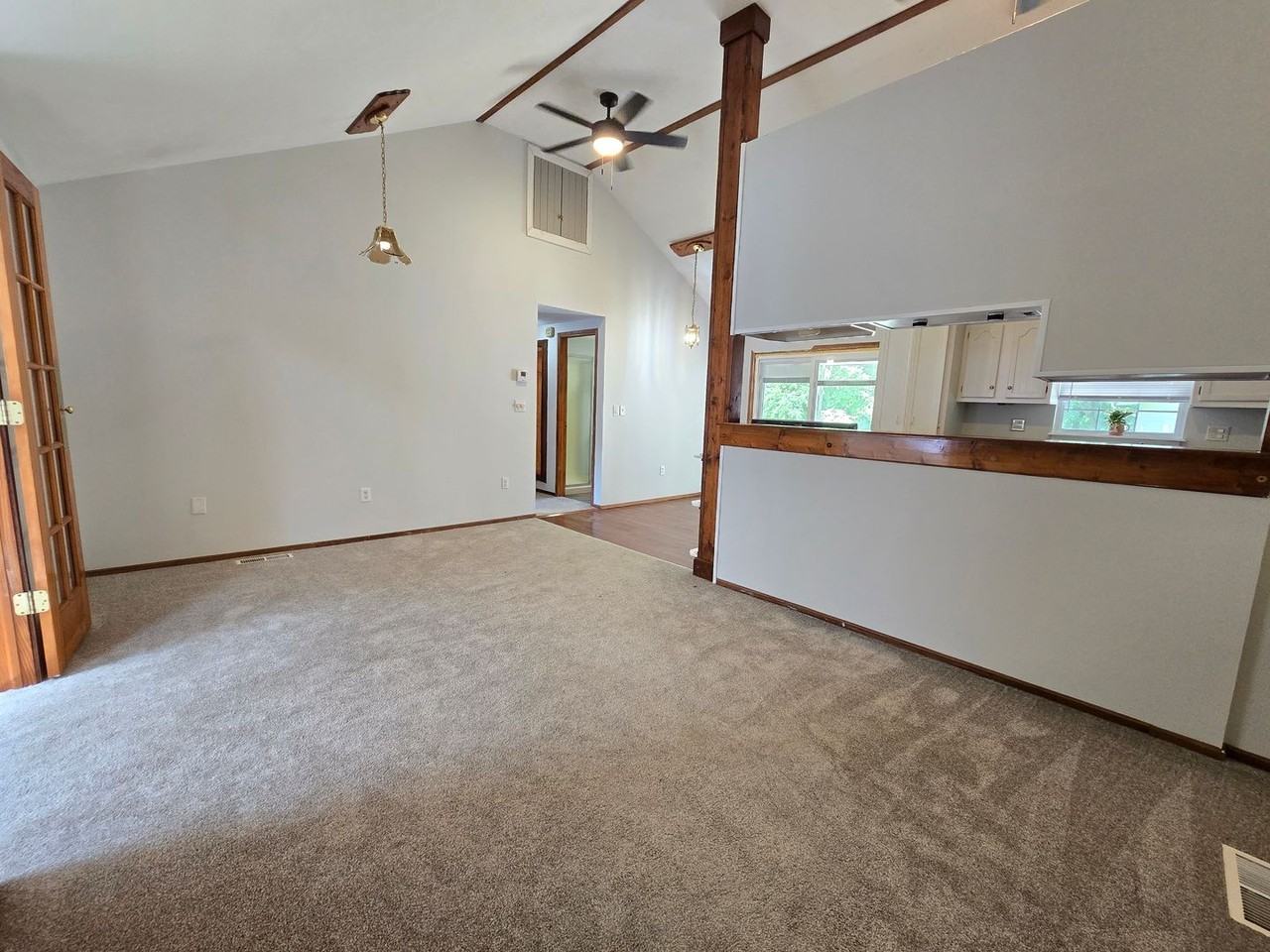 16 Wilshire Wood Dr - Photo 2 of 17