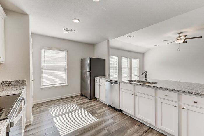 313 Abram Ave #313AA - Photo 5 of 49