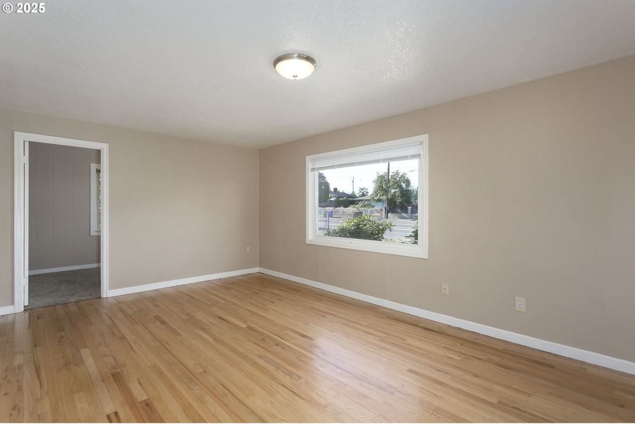 9628-9636-9638 SE Holgate Blvd - Photo 2 of 8