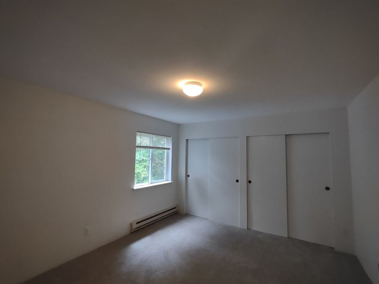 601 Sunset Ave Ne #D - Photo 7 of 13