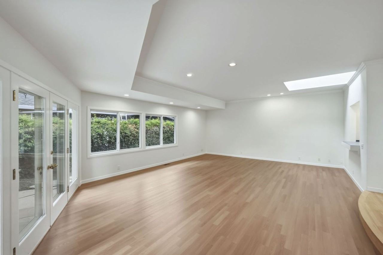 1537 Dana Ave - Photo 7 of 24