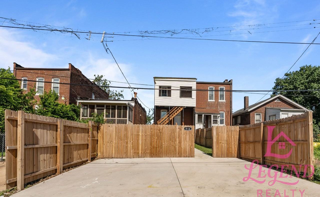 4138 Iowa Ave - Photo 6 of 25