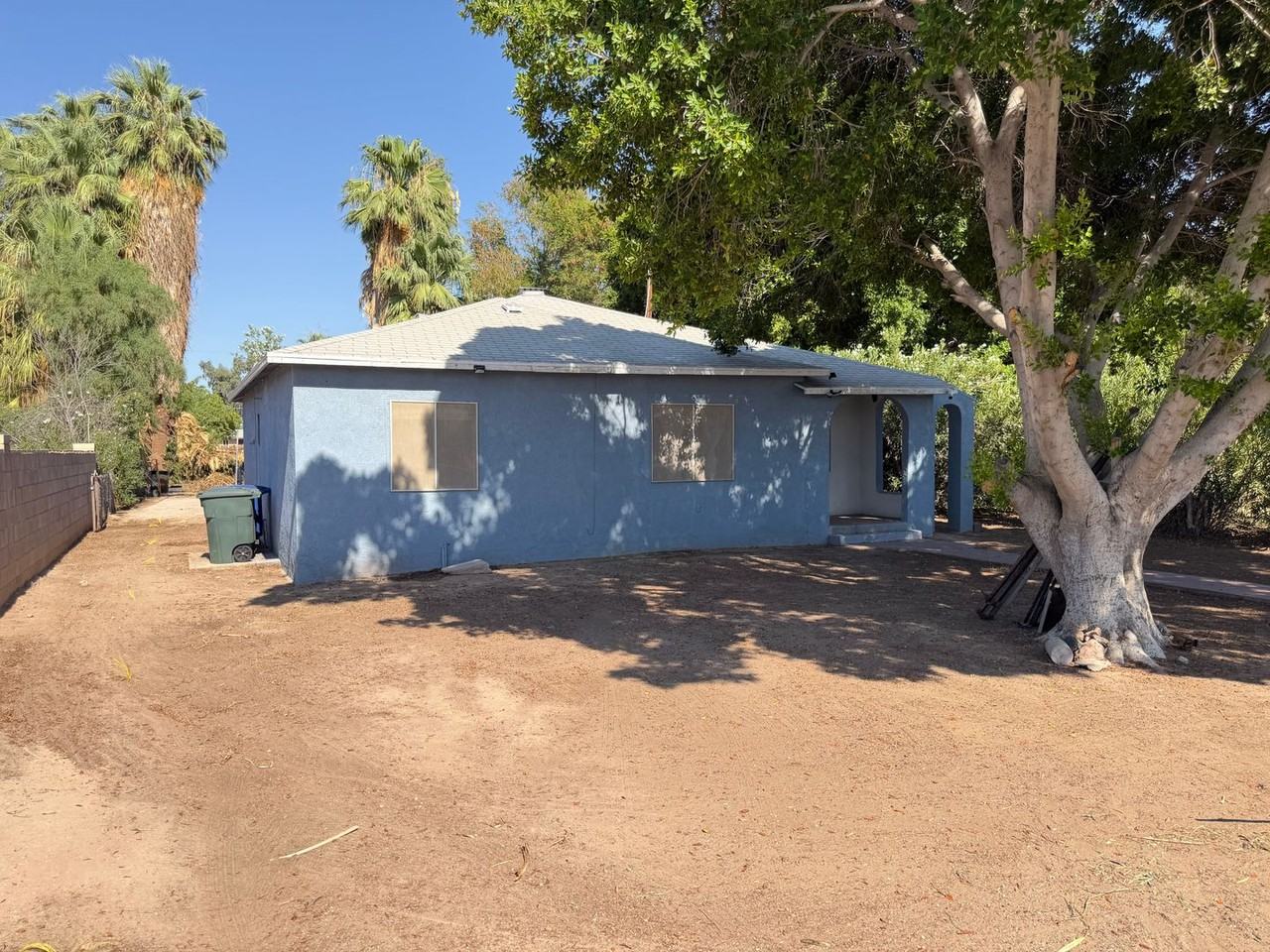 315 S Magnolia Ave - Photo 2 of 11