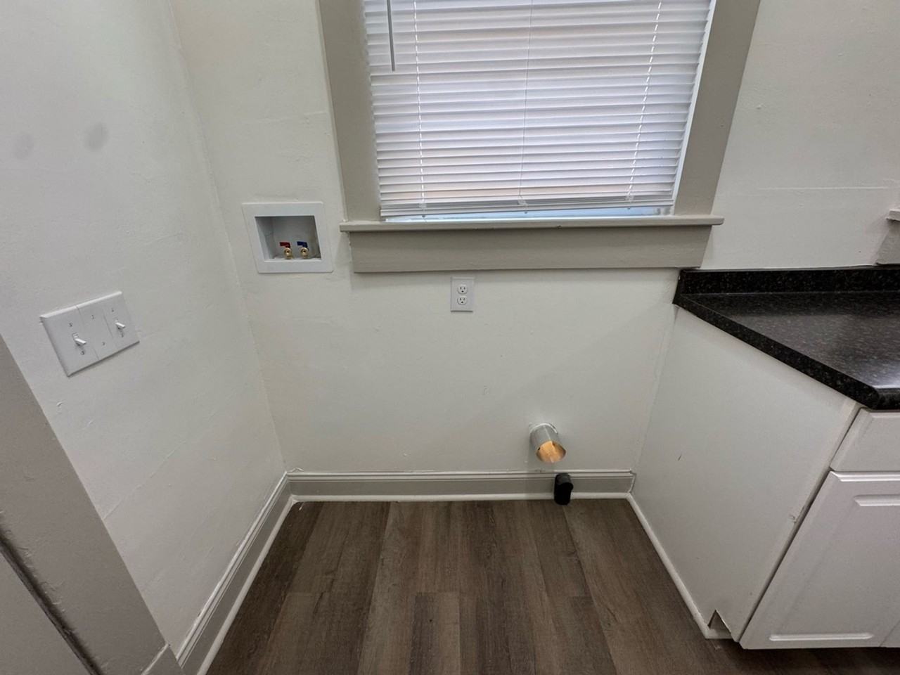 Charming 1BR Apartment in Bristol, TN - Photo 4 of 19