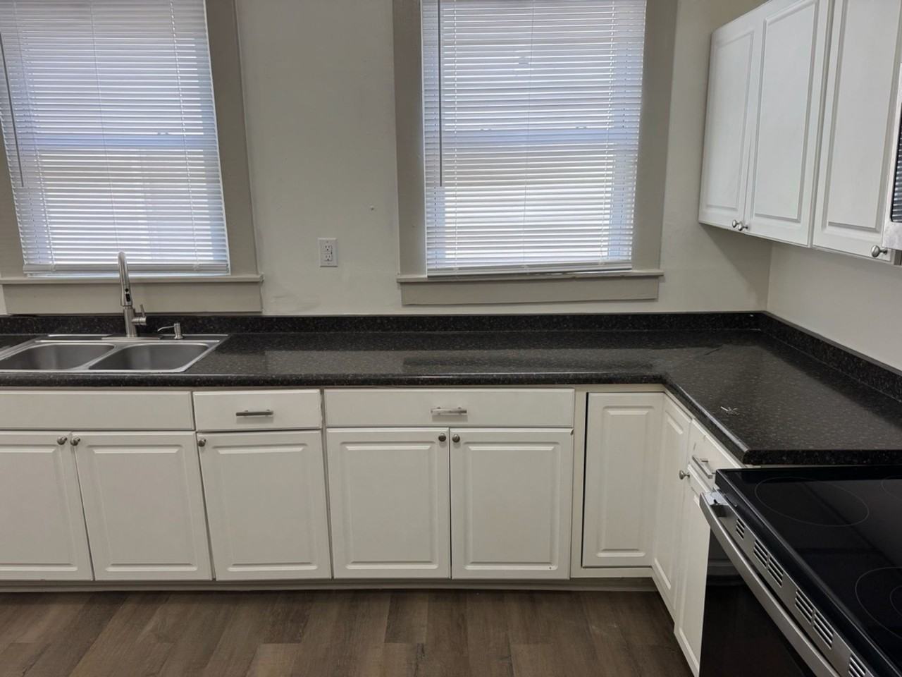 Charming 1BR Apartment in Bristol, TN - Photo 7 of 19