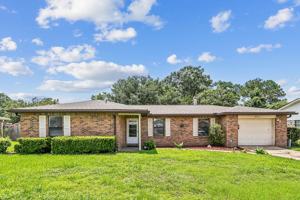 featured image of 421 Tampico Way