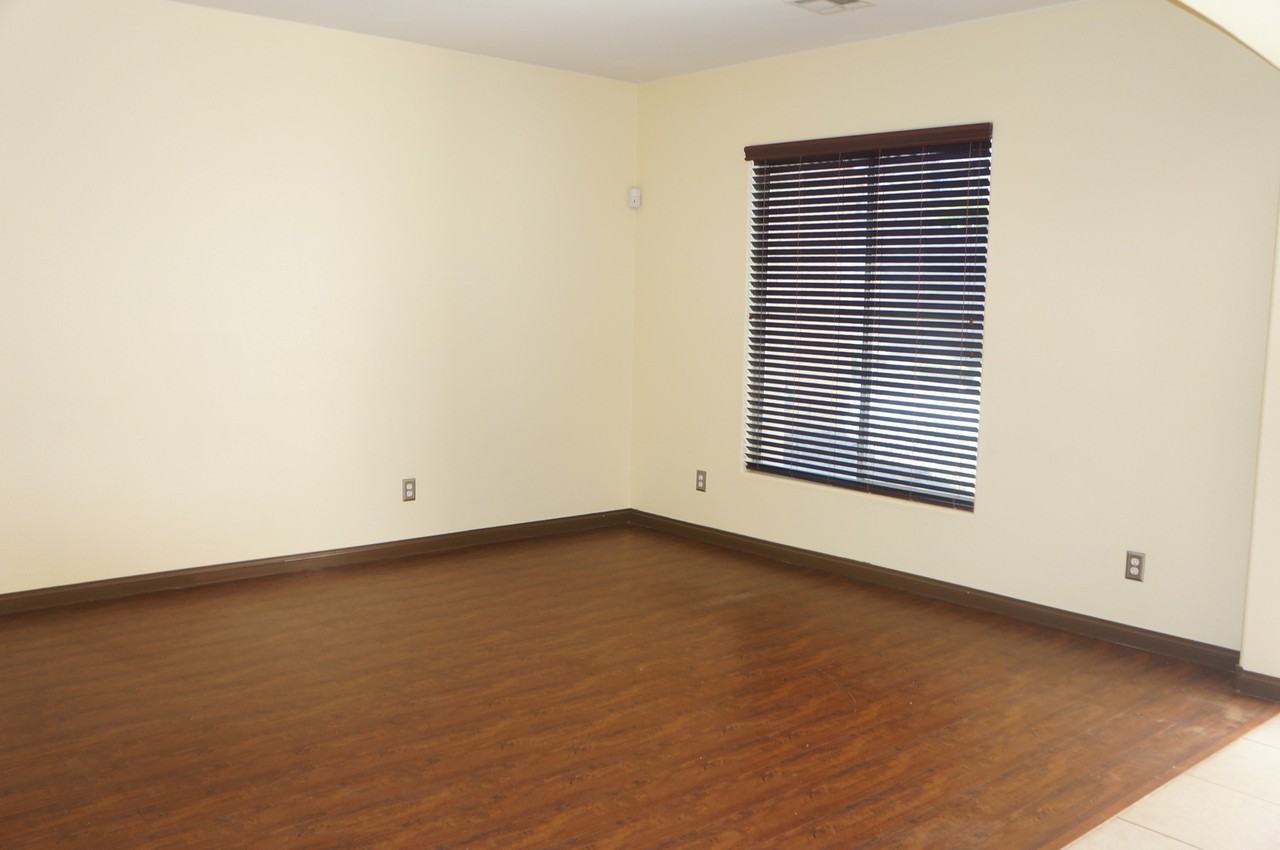 5228 Cardinal Flower Ct - Photo 6 of 38