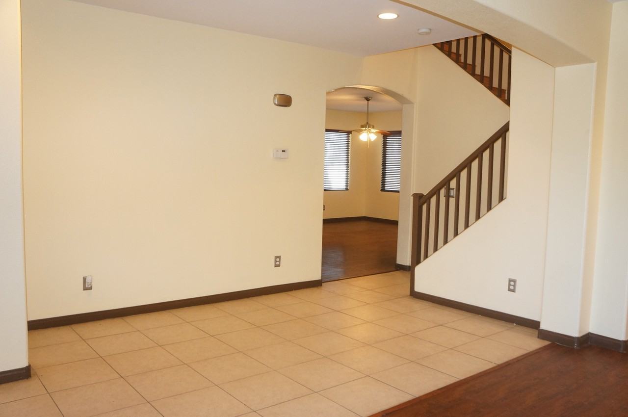 5228 Cardinal Flower Ct - Photo 7 of 38