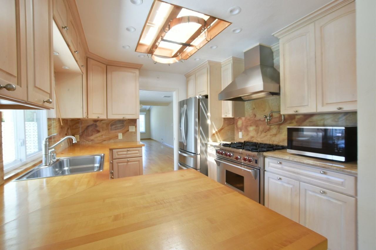 19902 Buckhaven Ln - Photo 4 of 13