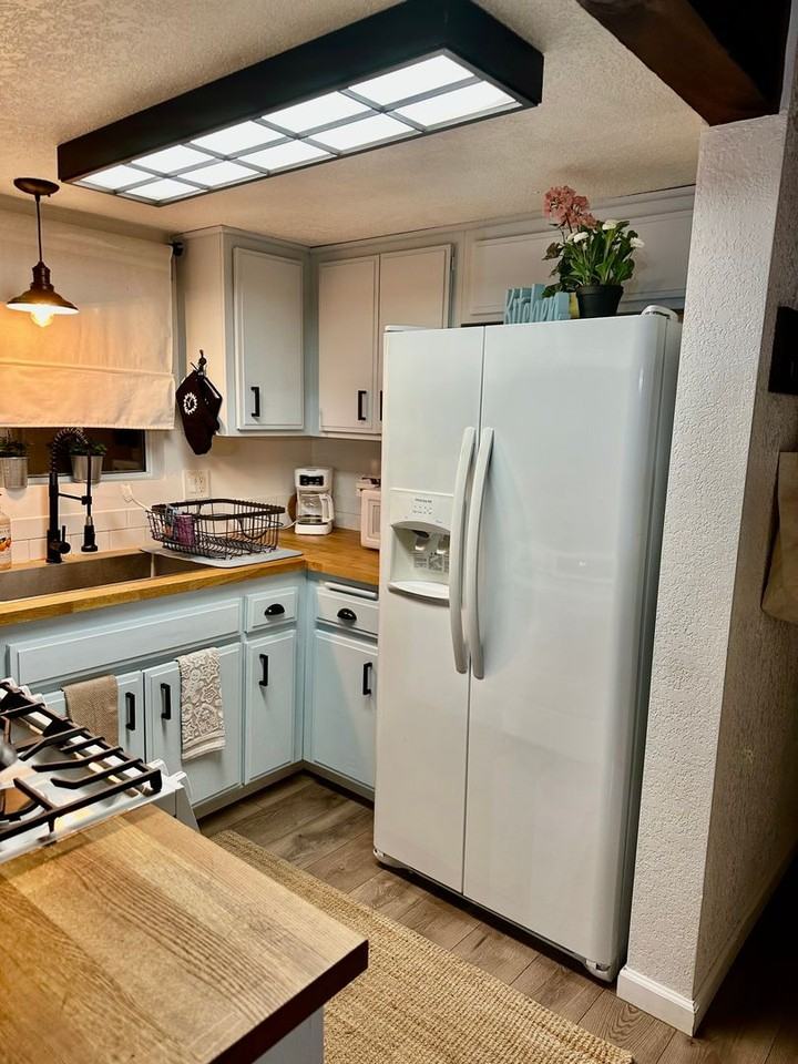 541 Georgia St - Photo 7 of 16