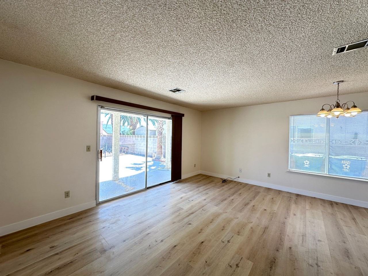 3124 Gentle Breeze St - Photo 6 of 22