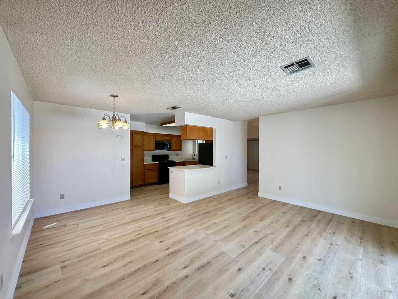 3124 Gentle Breeze St - Photo 7 of 22