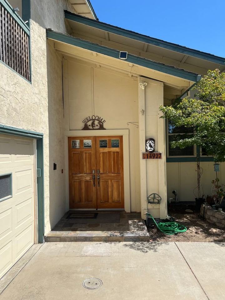 14927 Herchell Dr - Photo 4 of 30