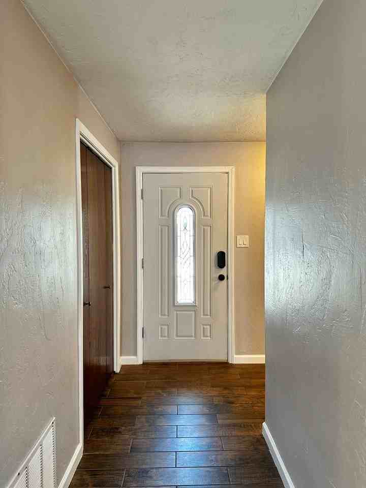 505 Sw 77th St - Photo 6 of 39