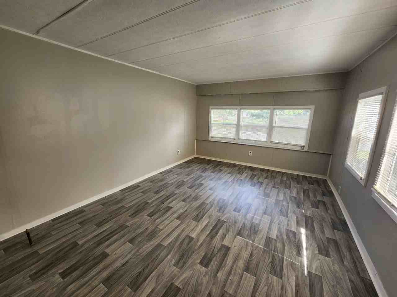 14803 Bakers Ln - Photo 2 of 14