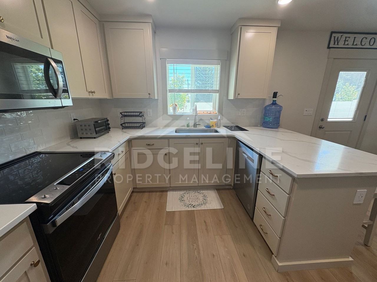 1322 Boston Ct - Photo 7 of 14