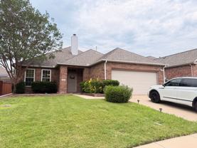 2905 Hudson Xing - Photo 1 of 1