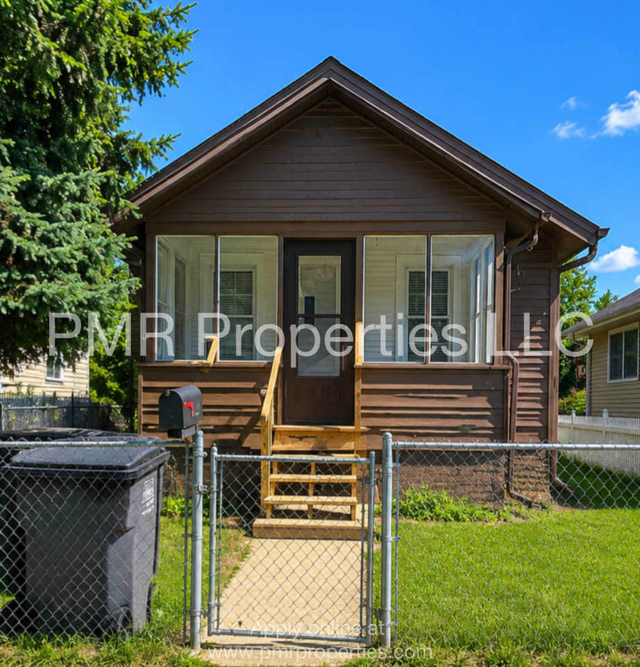 2729 4th Ave