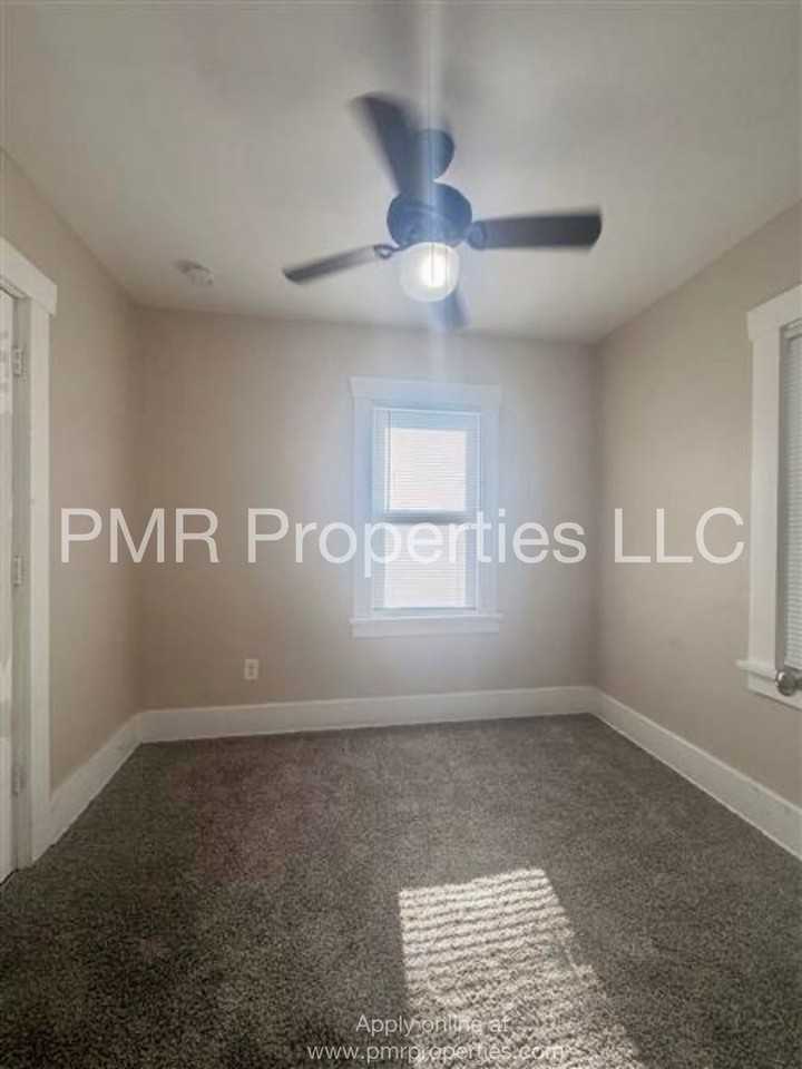 2729 4th Ave - Photo 6 of 15